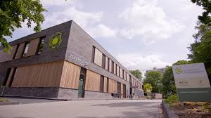 Topkwaliteit Zorg bij Medisch Centrum Zonnestein: Een Stralend Baken van Gezondheid